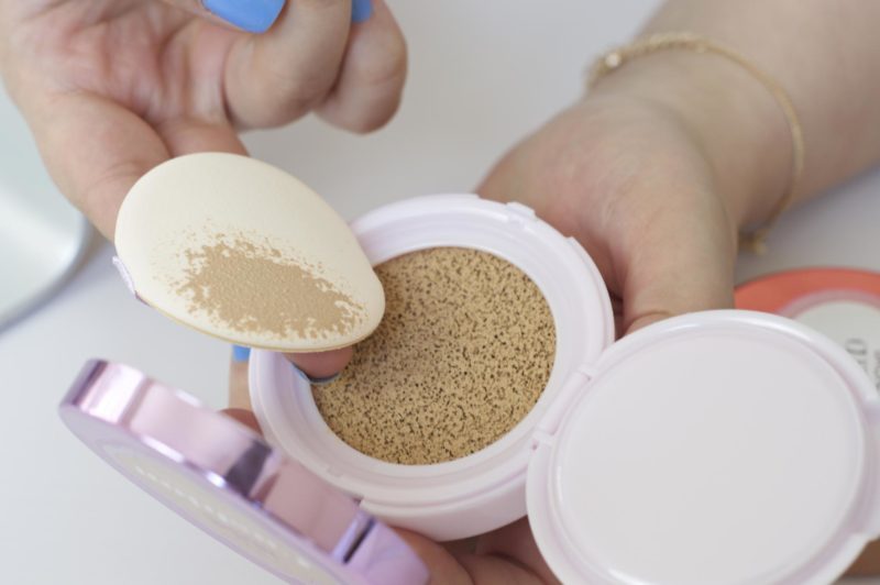 L'Oreal Nude Magique Cushion Foundation Review