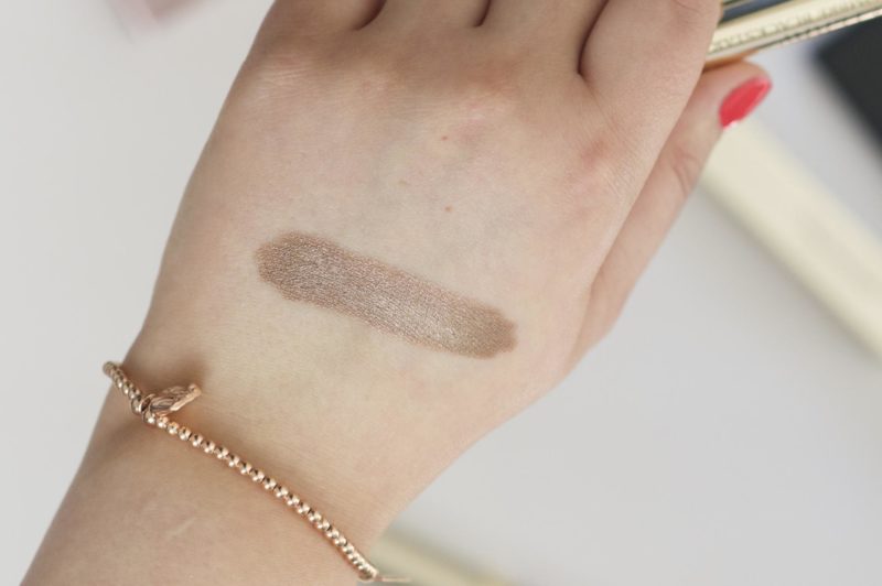 By Terry Ombre Blackstar shadow stick in 4 Bronze Moon Swatch