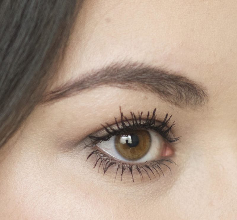 Bourjois Volume Reveal Mascara Close Up