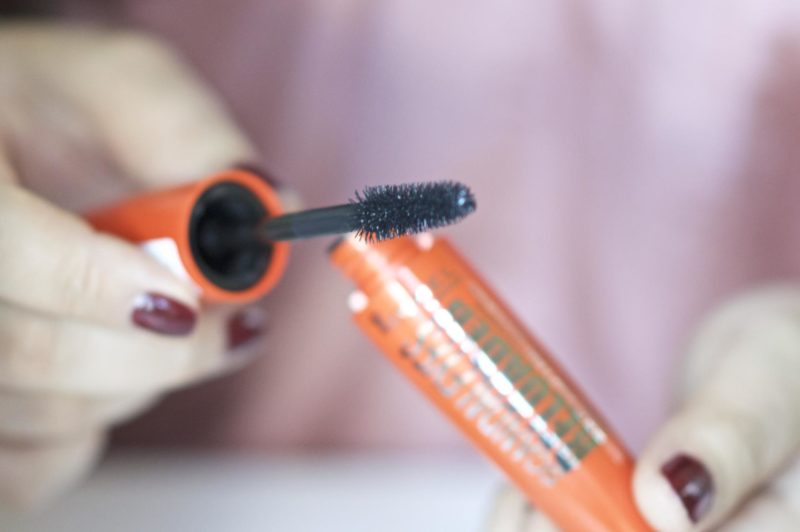 Rimmel Scandaleyes Reloaded Mascara in Black Review