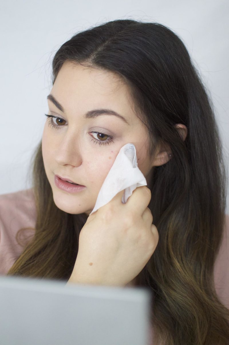 Neutrogena Hydro Boost Cleansing Facial Wipes Review