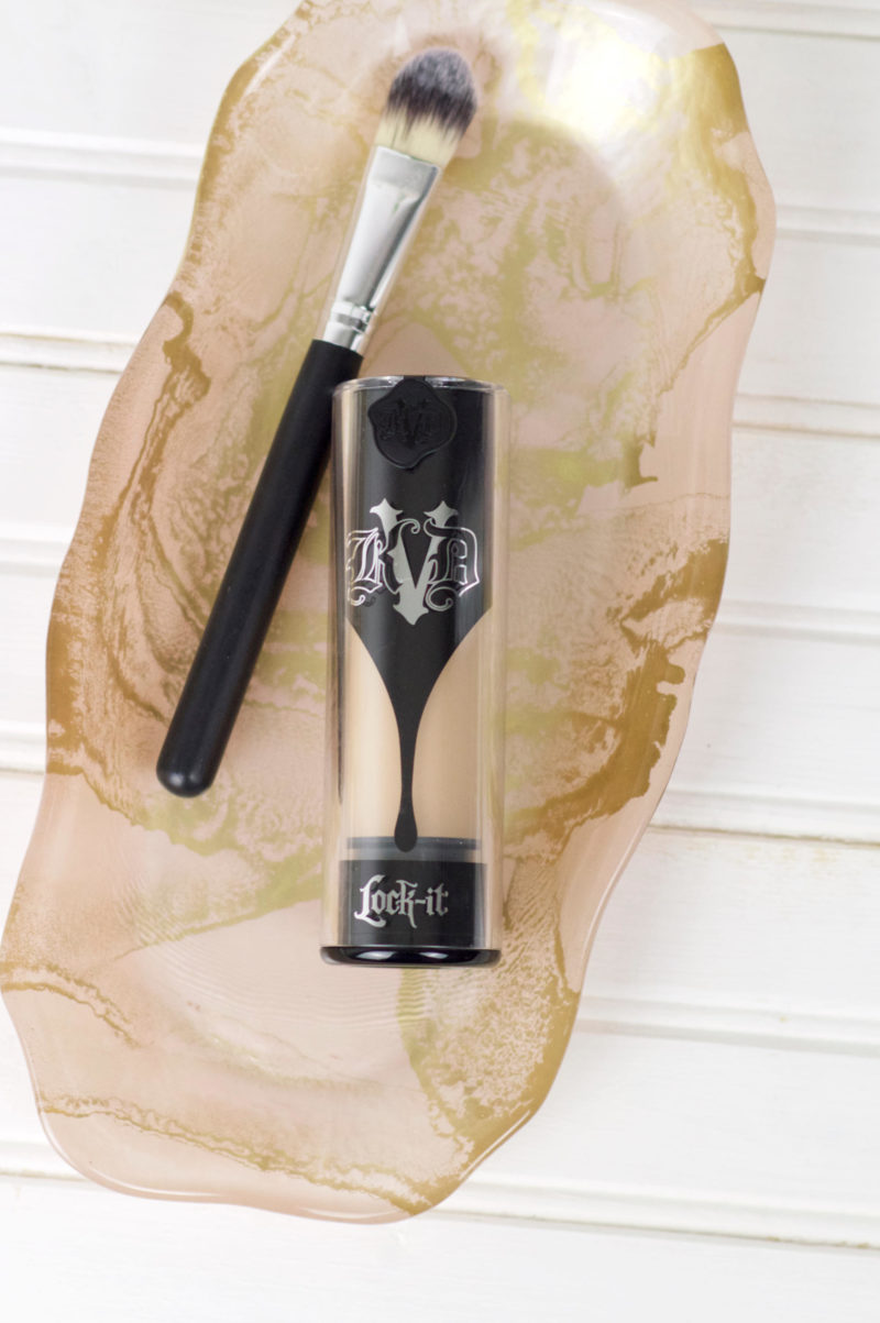 Kat Von D Lock It foundation Review