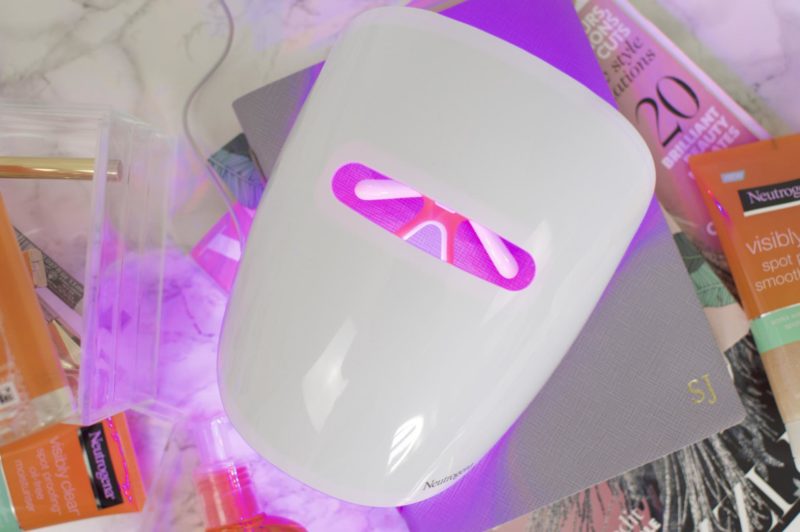 Neutrogena Light Therapy Acne Mask