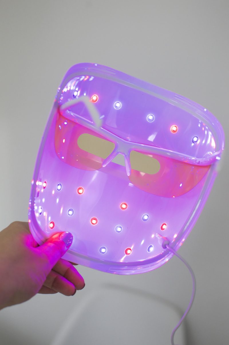 New In The Neutrogena Light Therapy Acne Mask Made From Beauty