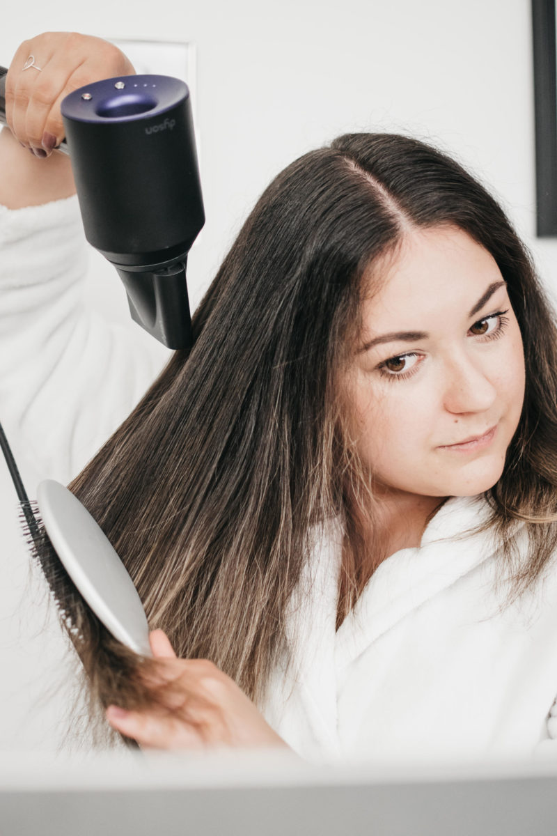 How to Use the Dyson Supersonic Hair dryer