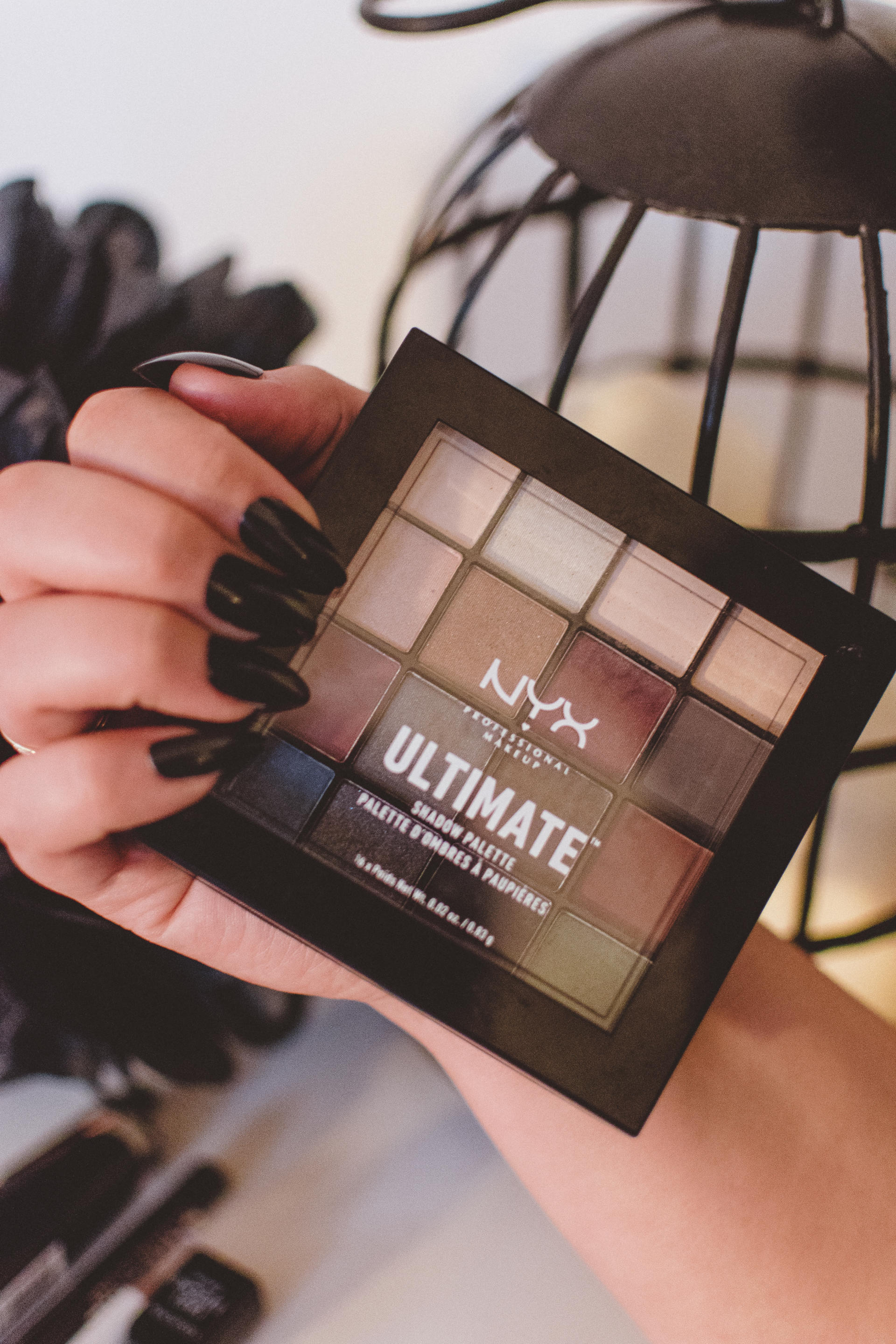 NYX Professional Makeup Ultimate Eyeshadow Palette in Smokey Review